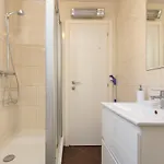 Two Bedroom Sunny *